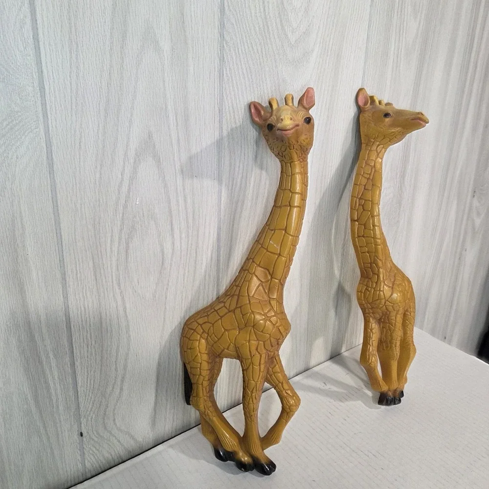 HOMCO Giraffe Wall Hanging Vintage 70s Animal Zoo Safari Decor Lot of TWO 18